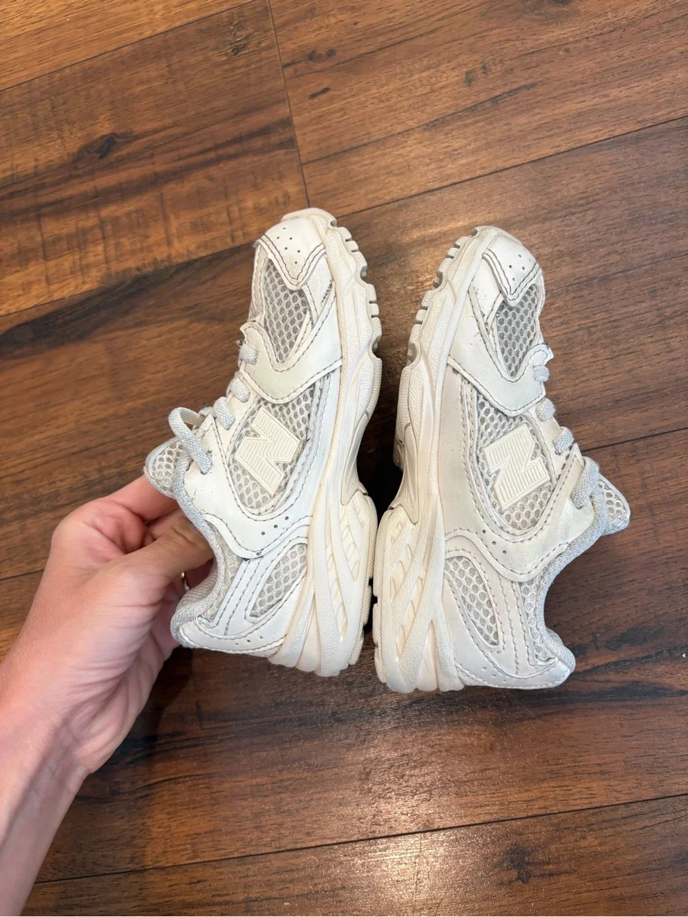 New Balance 530 Bungee Cream Off White  Toddler Size 9T Sneaker